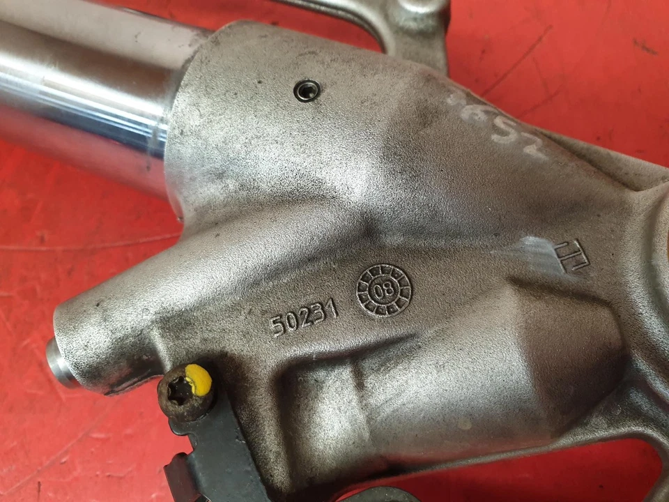 HORQUILLA DELANTERA IZQUIERDA BMW S1000RR LF 2011 Foto 4 de 4