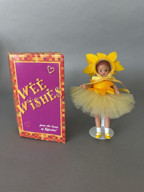 5” VTG 1990s Effanbee Wee Wishes Patsy ‘You Are My Sunshine’ Doll MIB Box V796