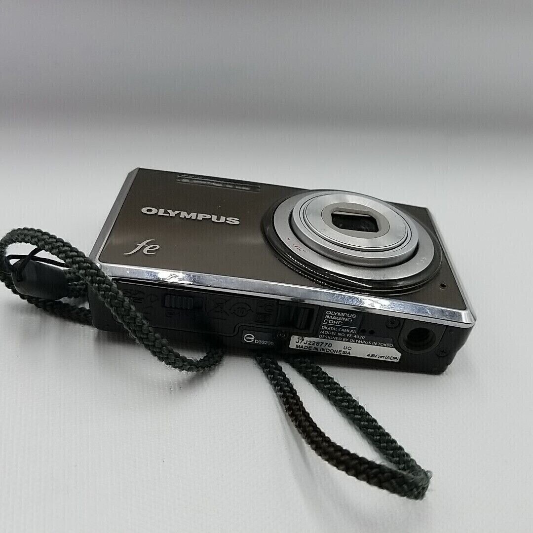 Olympus FE-4030 14.0MP Digital Camera - Indium gray Flaws Olympus FE-4030 14.0MP Digital Camera - Indium gray Flaws
