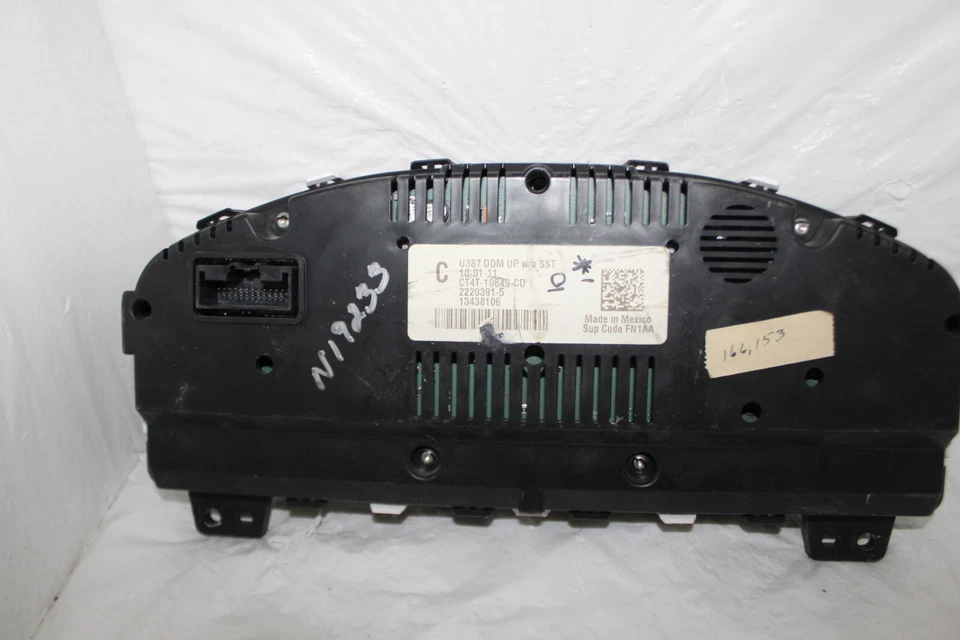 Cuadro de instrumentos velocímetro Ford Edge 2012 tablero indicadores 166.153 millas Foto 2 de 4