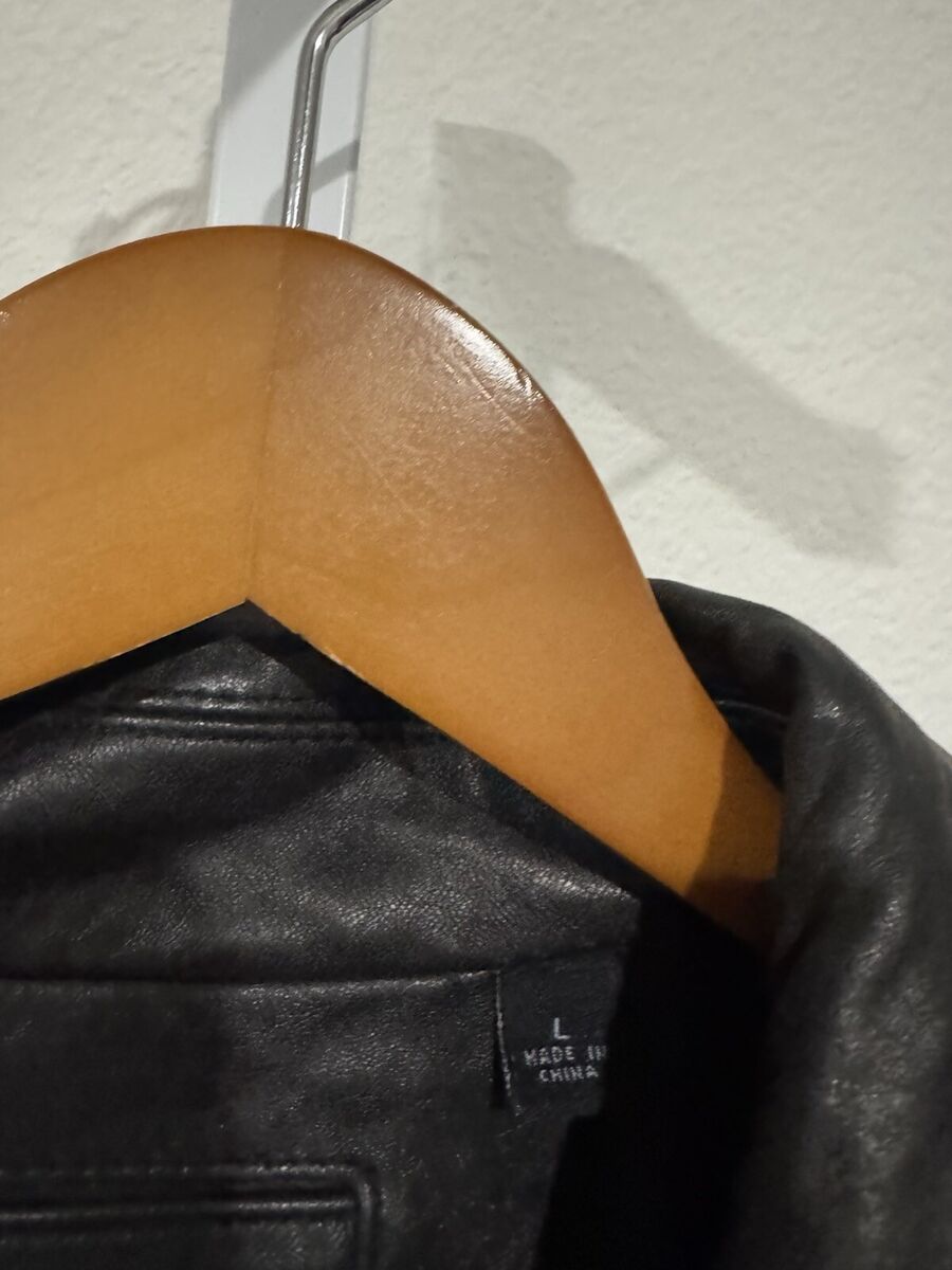 Roundtree and Yorke Leather Bomber Jacket Lined Men's Size L Roundtree and Yorke Leather Bomber Jacket Lined Men's Size L
