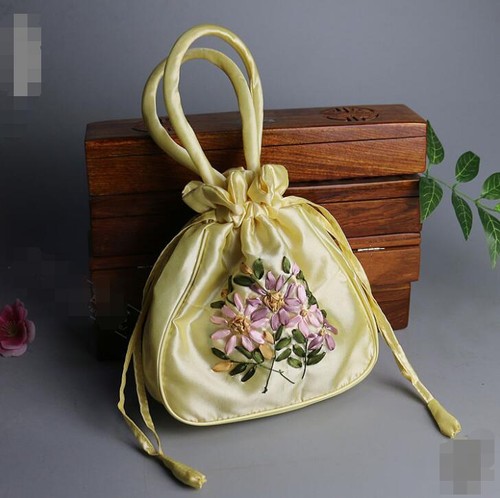 Mode schöne chinesische handgefertigte Stickerei Seidentasche Armband Damen S# - Bild 27 von 30