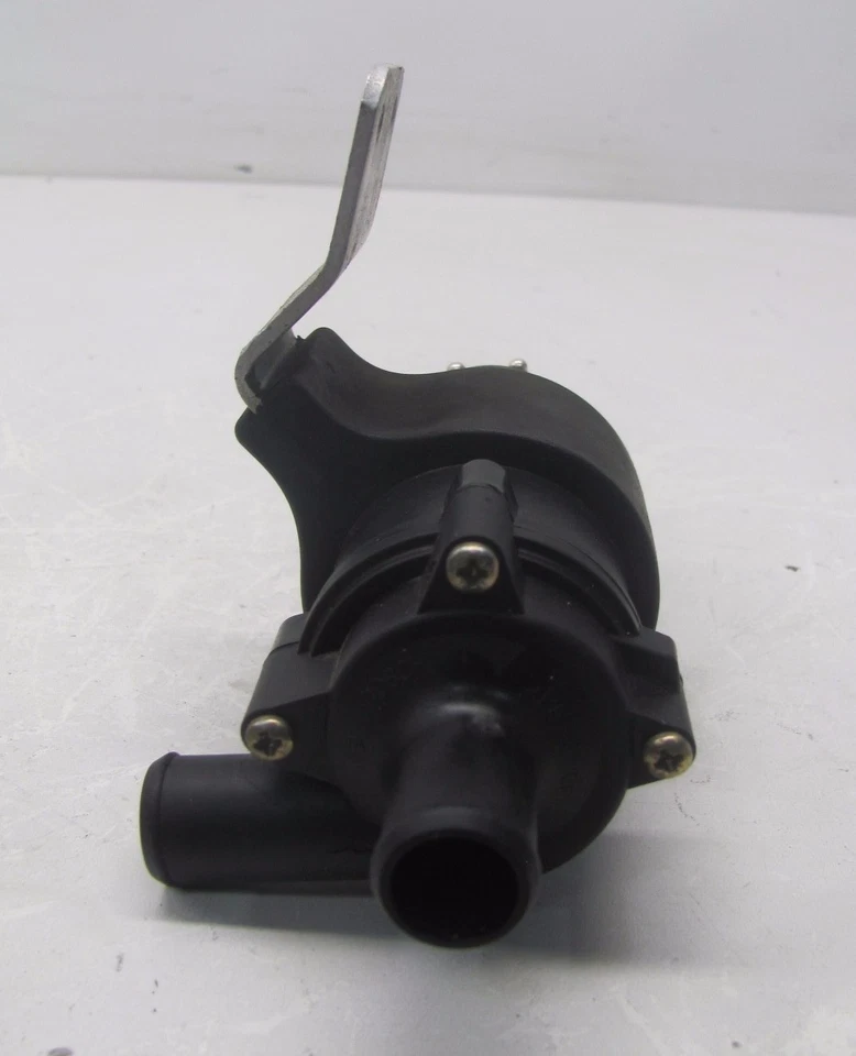 Mercedes SLK320 R170 2001-2004 BOMBA DE AGUA AUXILIAR ELÉCTRICA BOSCH OEM KM51288 Foto 3 de 4