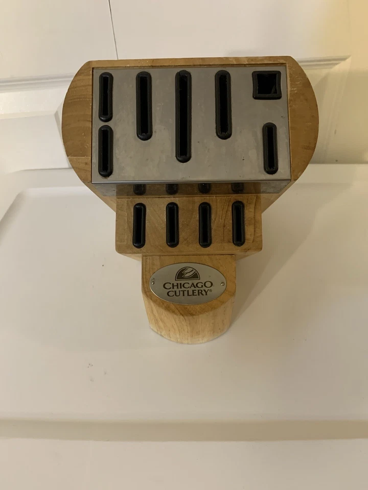 Блок ножей Chicago Cutlery 11 прорезей дубовый тяжелый - Изображение 3 из 4