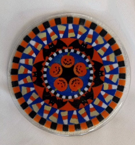 Peggy Karr Halloween Trick Or Treat Plate Fused Glass 7.5" Inches Diameter