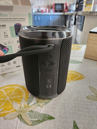 Altavoz portátil ENERGY SISTEM Urban Box - Imagen 3 de 6