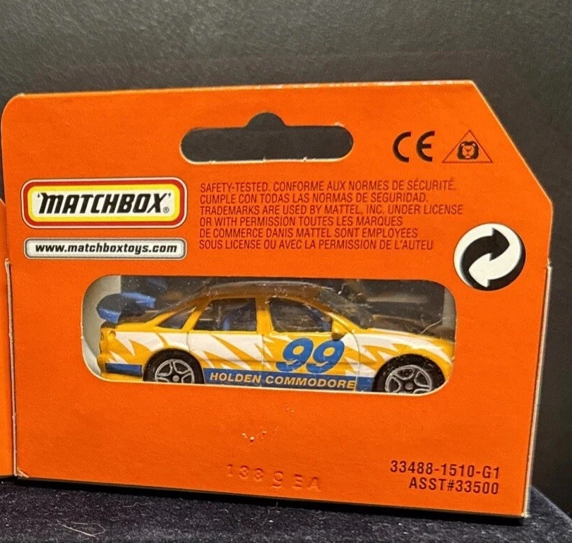 New 1997 Matchbox Superfast 1-75 Holden Commodore 99 #64 - Image 3 of 4