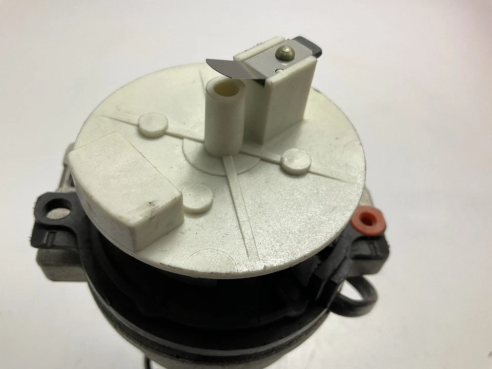 REMAN. Distribuidor Cardone 30-3470 para Dodge Omni 1978-1983, Horizon 1,7 L Foto 3 de 4