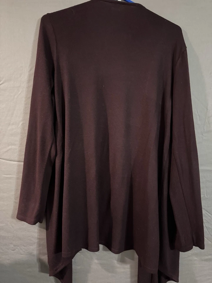 Suéter morado de manga larga para mujer Elle Foto 3 de 3