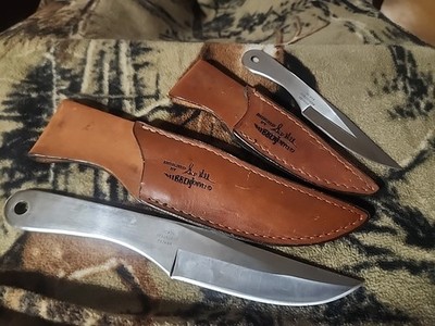 2 Gill Hibben Knives UC454 And UC456 Mint Condition Rugged Beautiful Sheaths