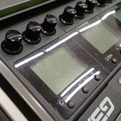 Zoom G3Xn Multi-Effects Guitar Processor Pedal w/ Expression 80s