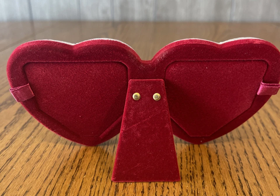 Marco de fotos de doble corazón plateado - Nuevo en caja. Nuevo regalo navideño Avon 1991 - De colección. Foto 3 de 4