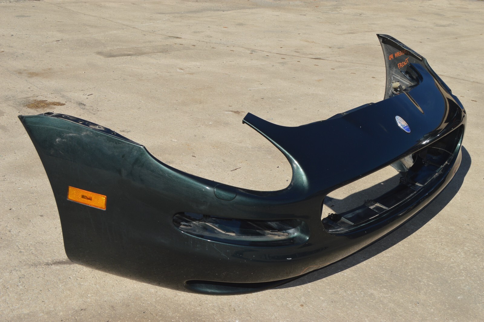 2004 M138 MASERATI GT COUPE  FRONT BUMPER ASSEMBLY GREEN