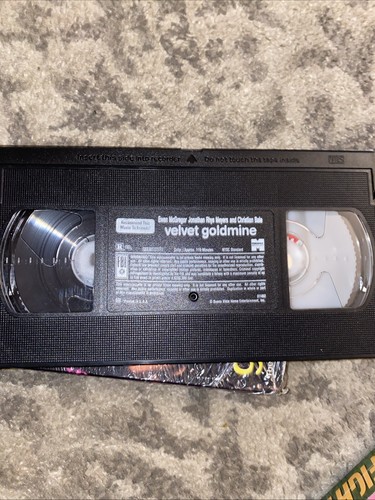 Velvet Goldmine (VHS, 1999) - Picture 4 of 5