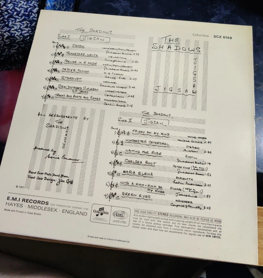 The Shadows Jigsaw Foto 2 de 3