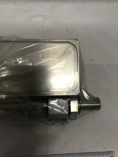 Novellus Gasonics BA95-121-01 Chamber Door For Plasma Asher Equip AWM-C-5–7-004 - Picture 3 of 8