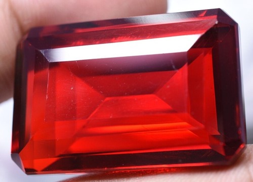 Extremely Flawless 83.90 Ct Splendid Red Topaz GGL Certified Lab Created Gem - Picture 3 of 5