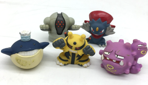 Lot 54 Pokemon Kids Finger Puppet Figure & Advanced Generation Moncolle Case - Picture 8 of 24