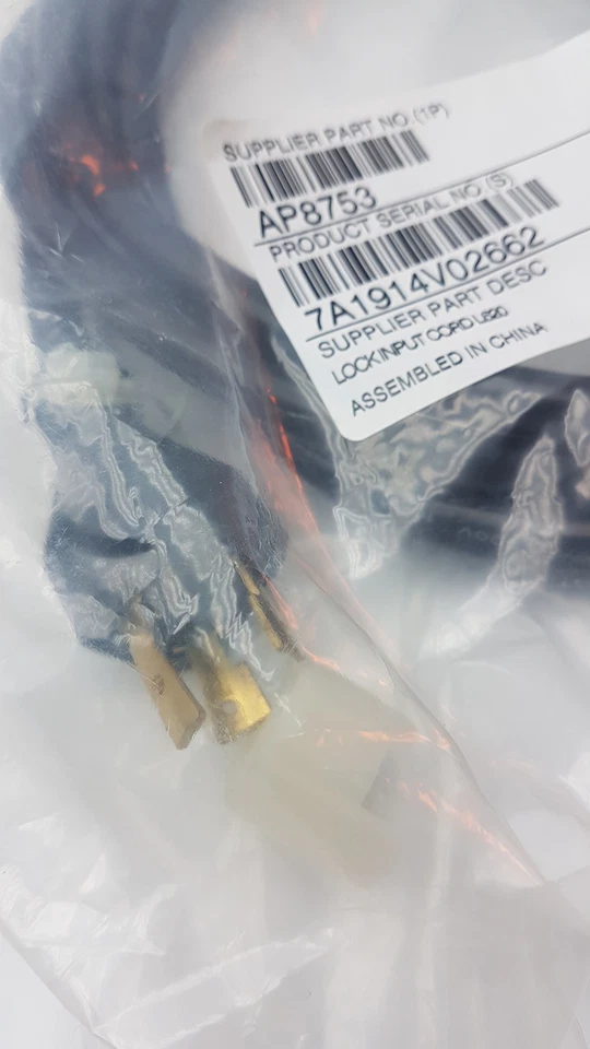 APC By Schneider Electric AP8753 Power Cord Locking C19 To L6-20P 3.0M - Image 4 of 4