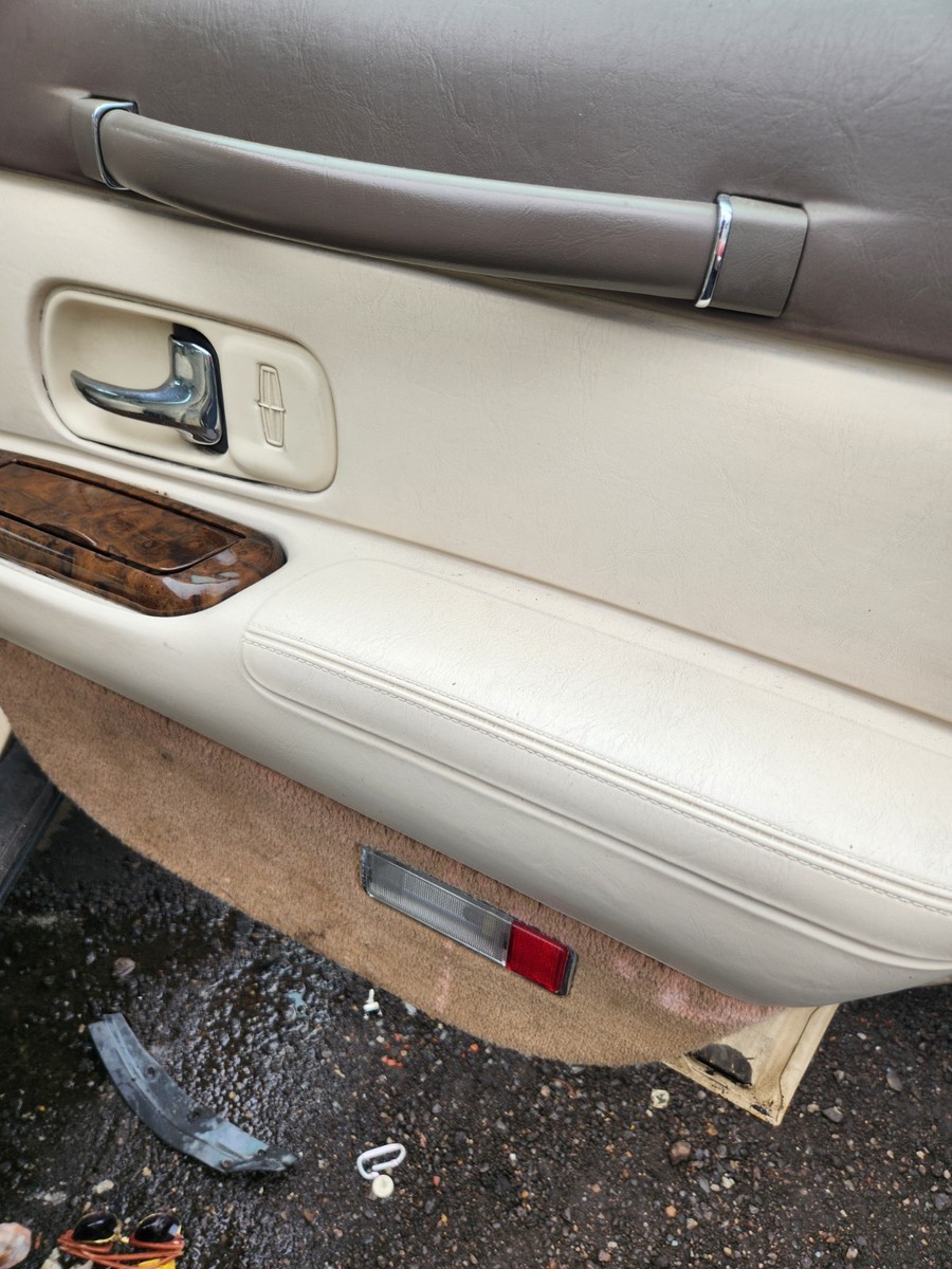 Dark Tan 1995 - 1997 Lincoln Town Car Interior Door Pull Handle
