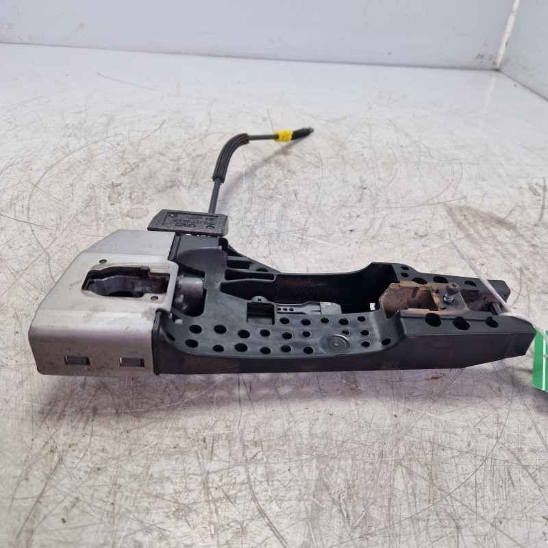 Supporto maniglia esterna portiera ant DX Audi A1 8X 3P 1.6 - Usato Garantito