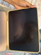 Apple iPad Air 5th Generation A2589 64 GB, Wi-Fi  5G, 10.9 in - Pink
