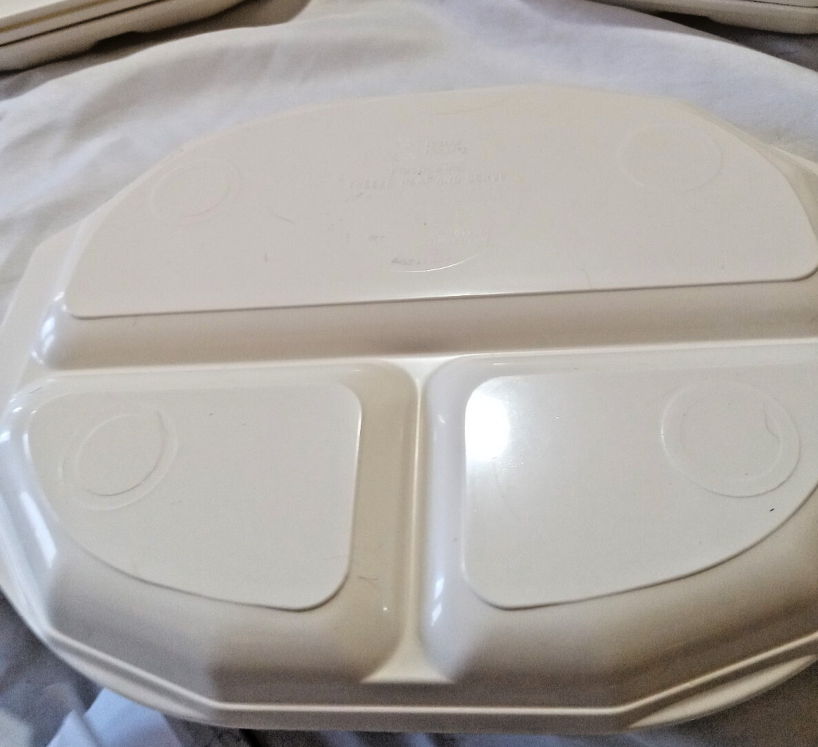 8 Divided Plates Melamine  Anchor Hocking no Lids Kids Holiday Camping Daycare