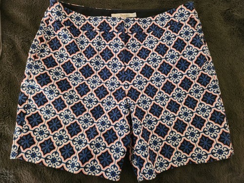 Boden Chino Shorts Womens US Size 6 Button Hook Closure Blue Design - Picture 1 of 11