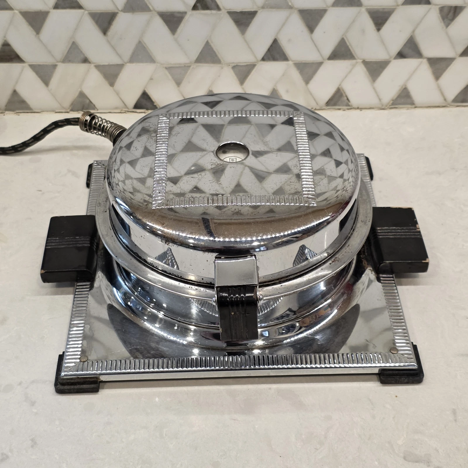 Rare Vintage Square Manning-Bowman Chrome Waffle Iron 1950's Great Condition