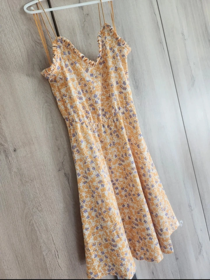 Pimkie robe patineuse courte T34 col V à bretelles réglables motif floral beige - Photo 1/1