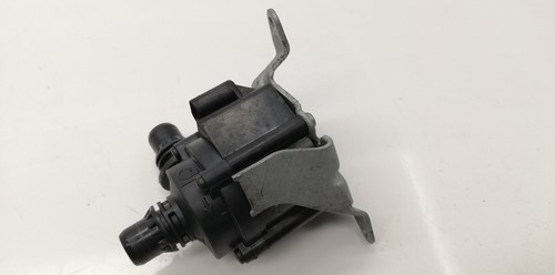 BMW X3 F25 Zirkulation Wasser Motor 8512235 2012 10913707