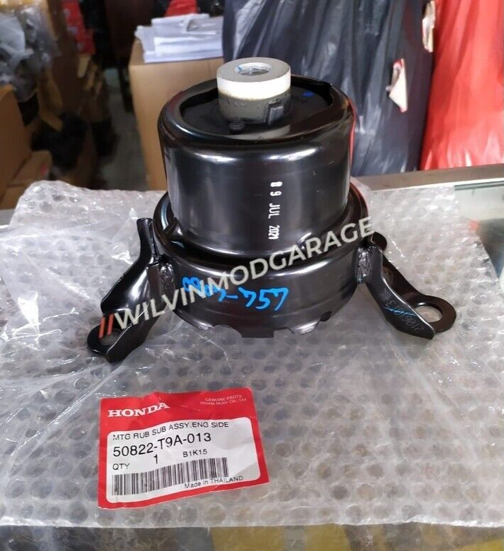 Genuine Front RIGHT Engine Mounting 2016-2021 Honda HR-V 50822-T9A