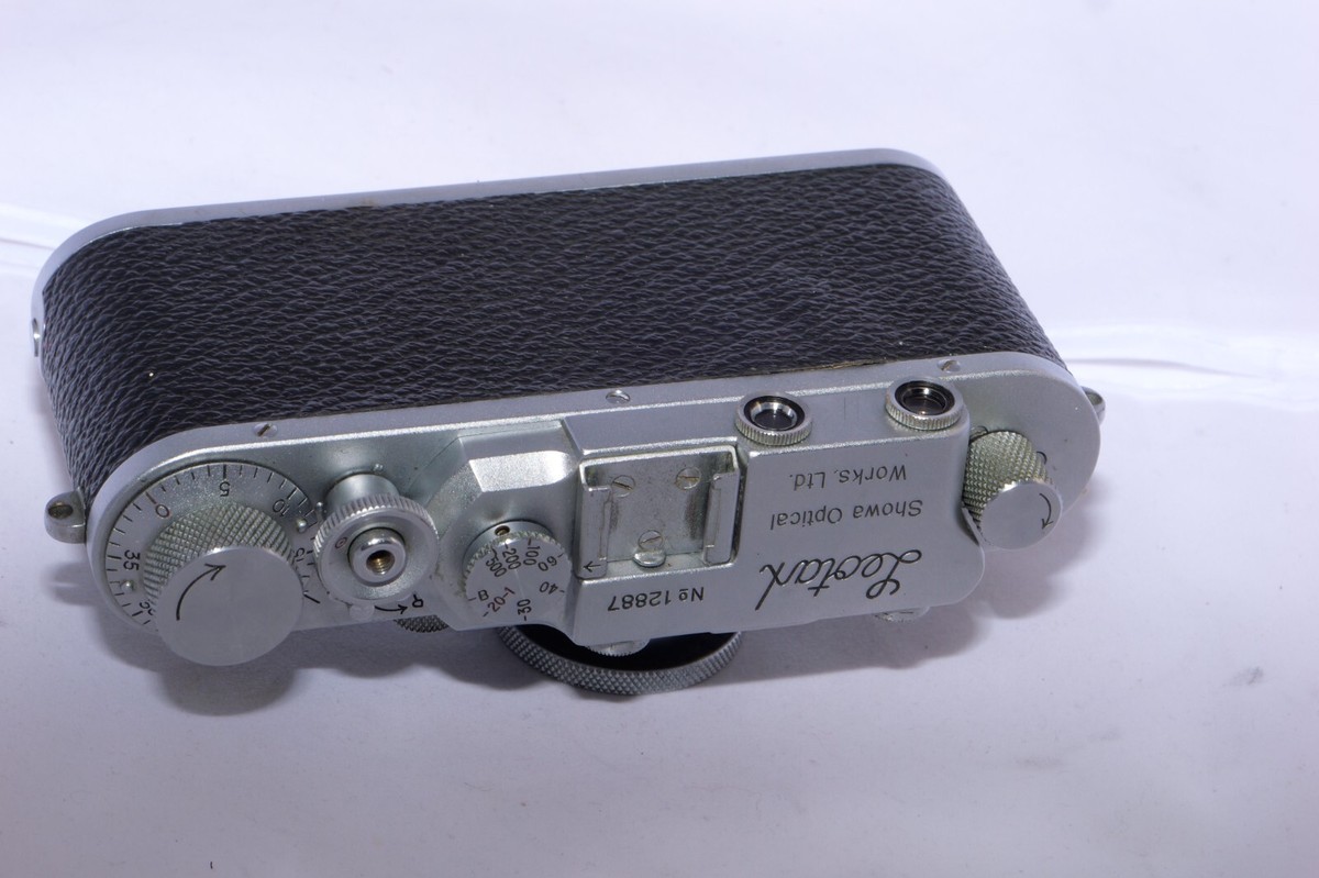 Leotax D IV rangefinder camera. circa 1950 MIOJ. Tokyo Opt. 5cm