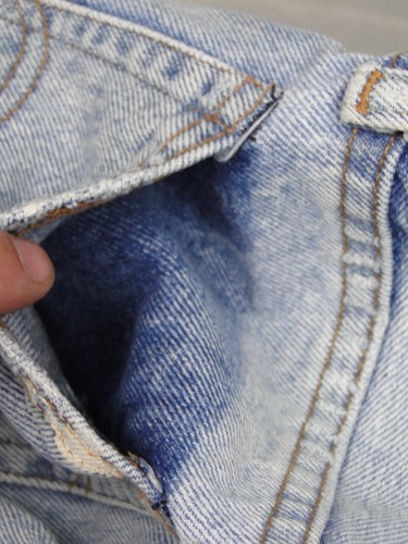 Levi's Limited Edition Rolling Stone Distressed Jeans Gr. 25 Button Fly - Bild 20 von 21