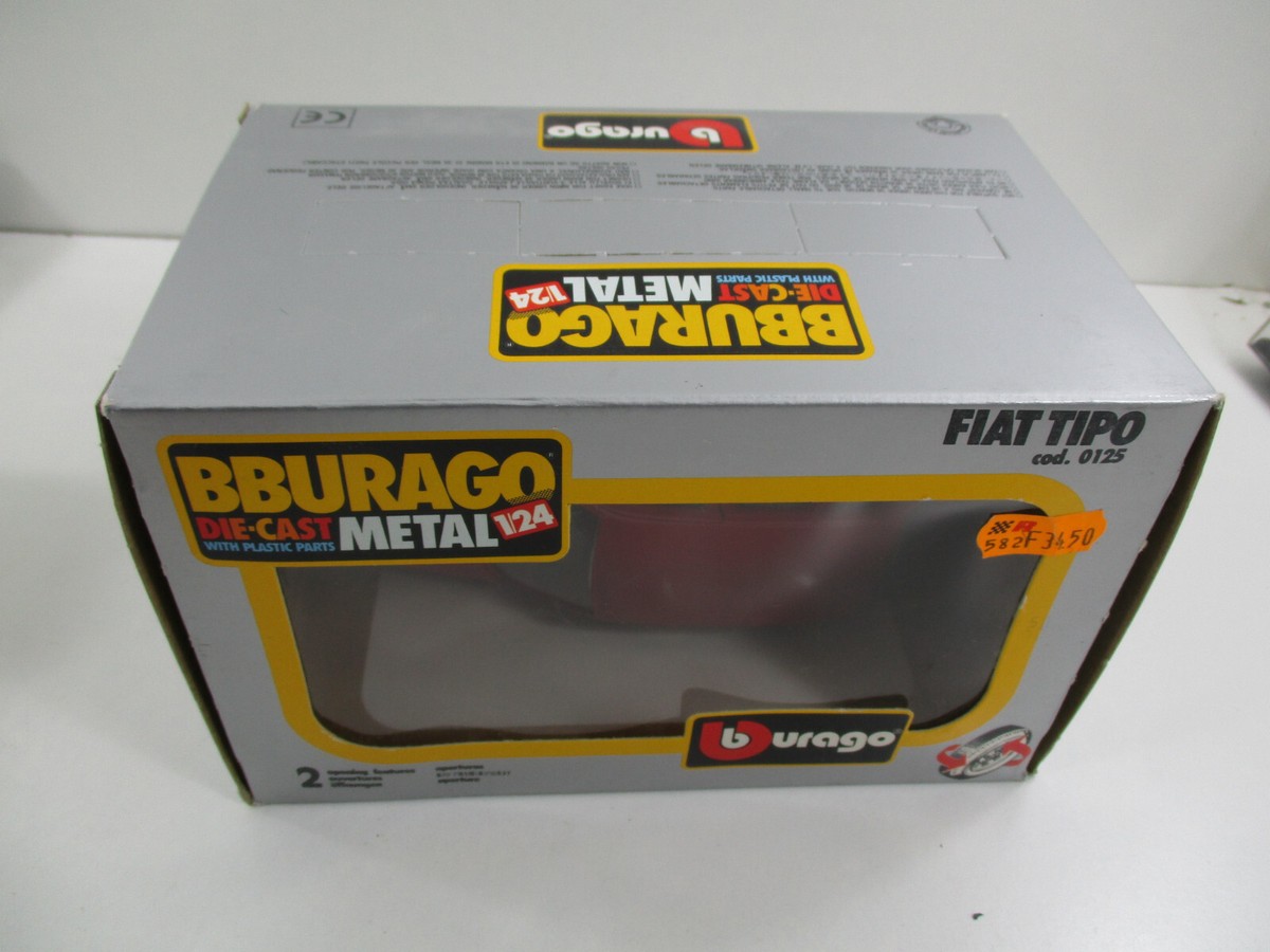 Miniature Fiat Tipo Burago échelle 1/24 – Métal – Occasion Très Bon état