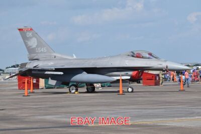 FOTO FLUGZEUG GENERAL DYNAMICS F-16CM-42-CF '88-545 / OK' (88-0545) C/N 1C-14
