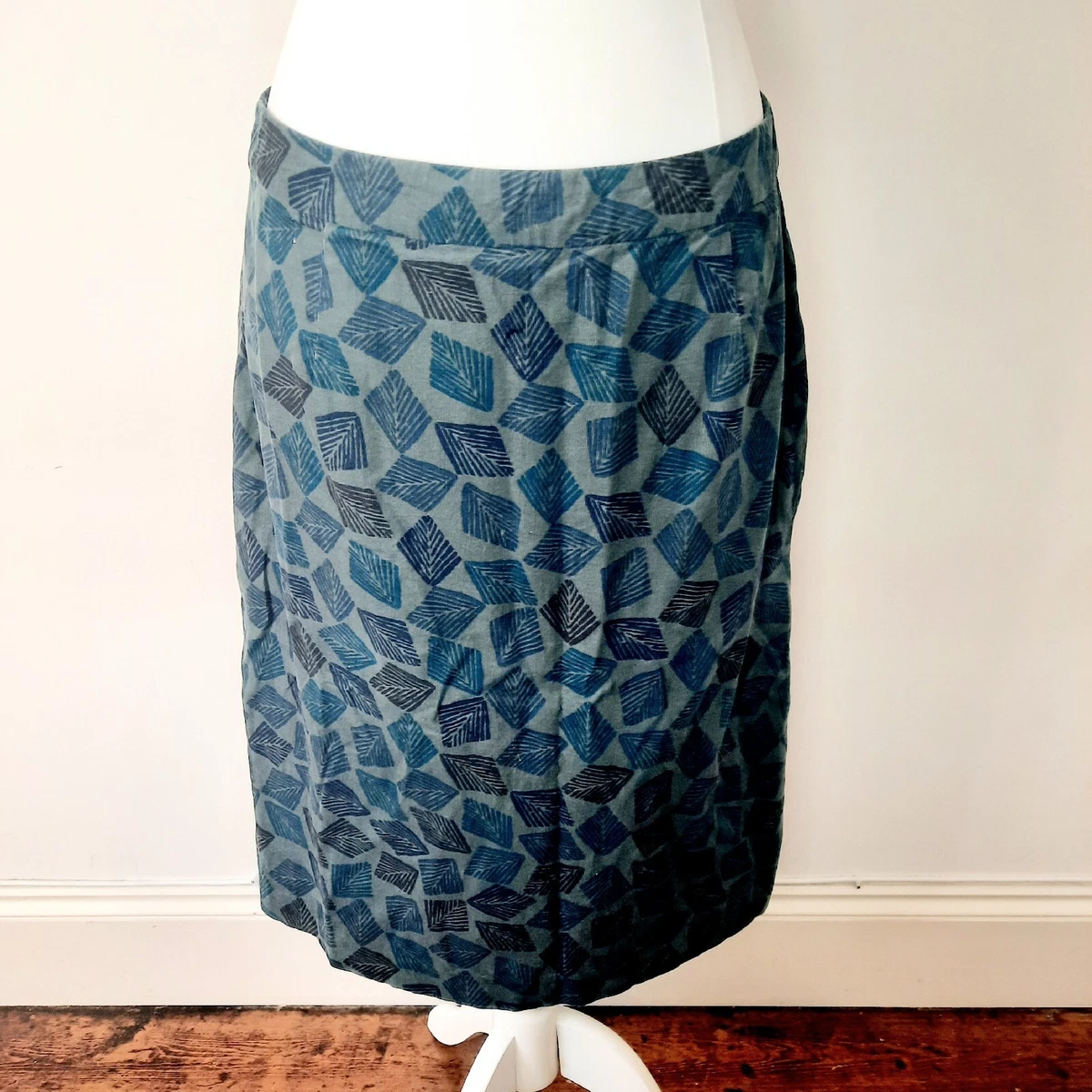 Diamond patterned skirt cheap