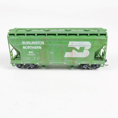 #ad Athearn Custom Weather HO Scale Burlington Northern BN #430057 Covered Hopper $24.99