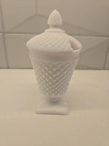 Vintage Westmoreland Milk Glass Covered Honey Or Jam Dish with Lid