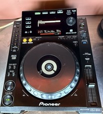 Pioneer CDJ-900 Digital DJ Turntable Multi Player USB RCA/Phono Digital Out