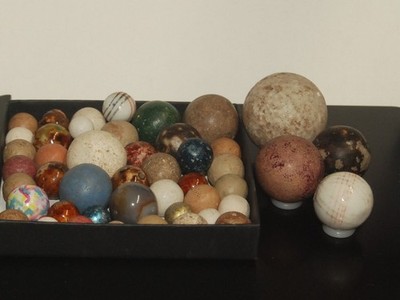 Lot Old Bennington's Clay, Unglazed China Marble Etc  from 15/32'' To 1 1/4'' L2