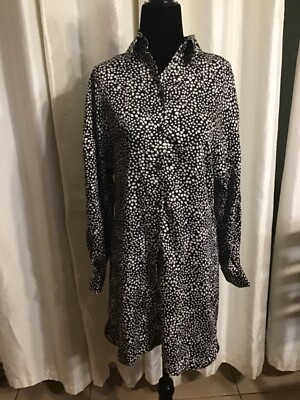 Dynamite blouse. XXS black and white speckled new with tags 