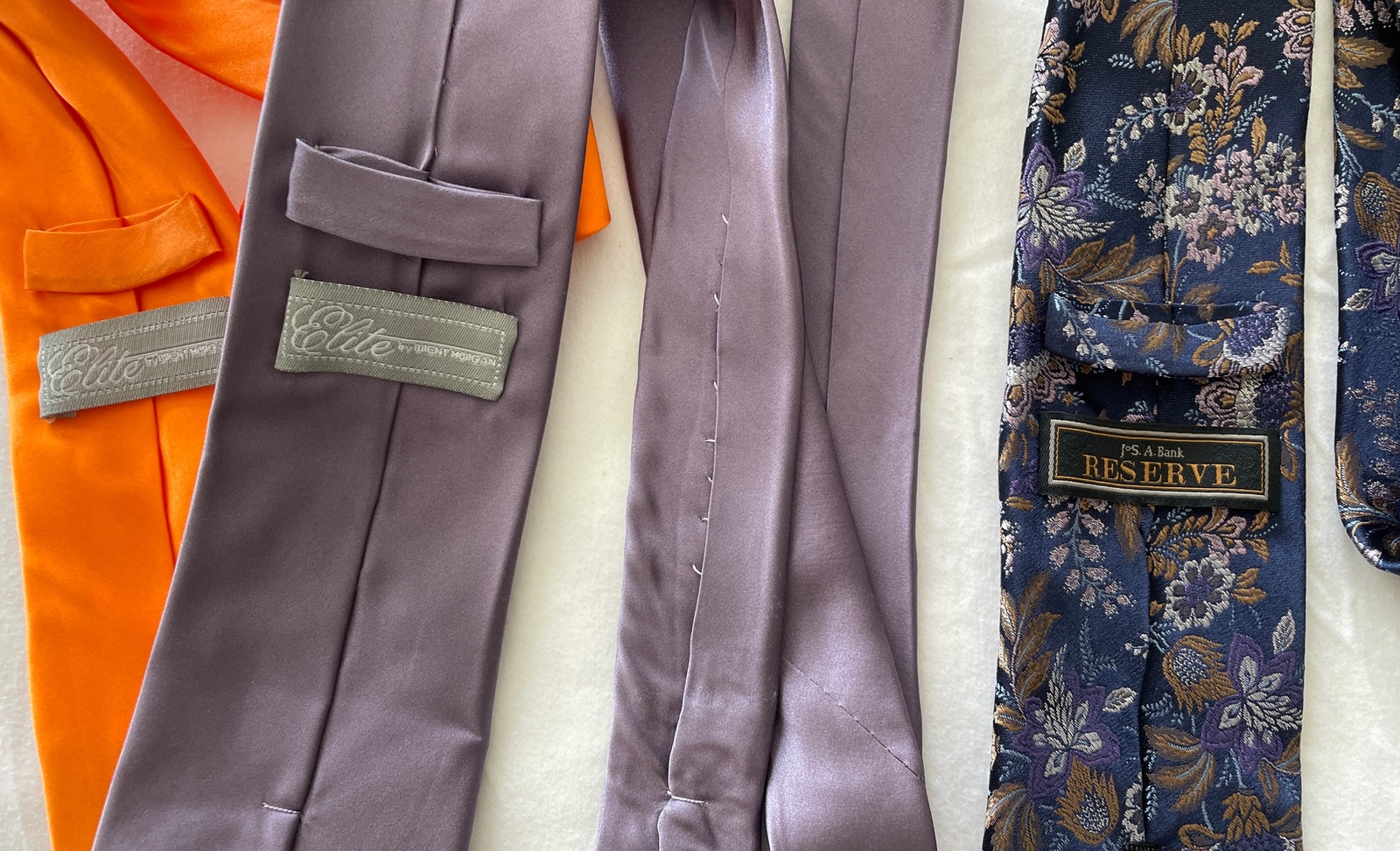 Eight Men's 100% Silk Name Brand Ties Collection … - image 5