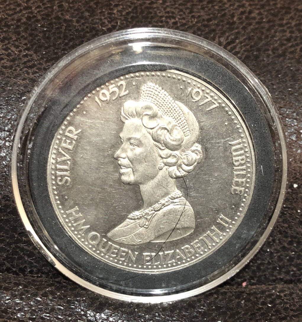 1952-1977 Queen Elizabeth II Silver Jubilee Commemorative Crown