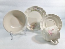 Pfaltzgraff TEA ROSE 16 Assorted Pieces