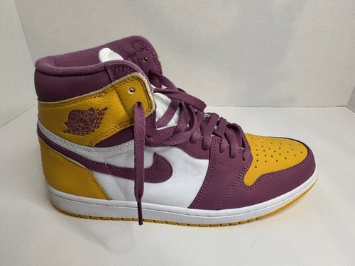 Nike AIR JORDAN 1 RETRO HIGH OG University Gold Light Bordeaux-White | Size 11.5 - Picture 10 of 13