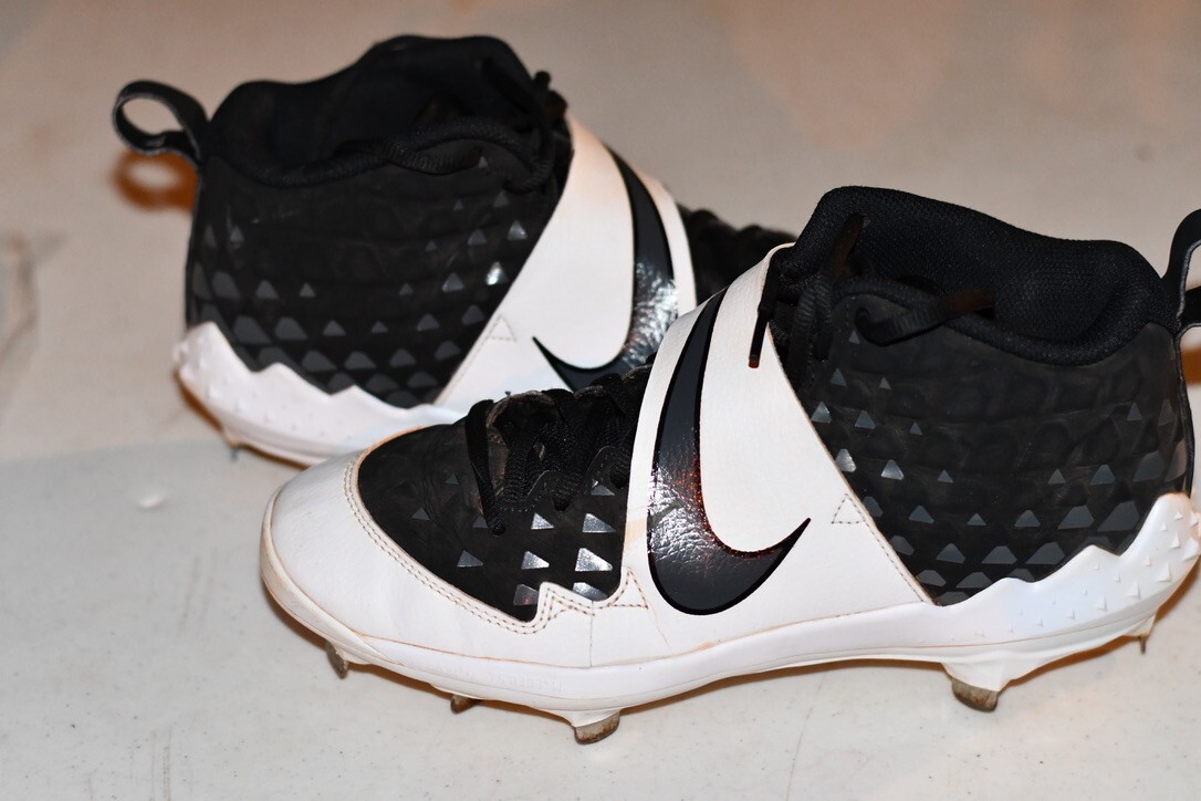 Mike Trout 6 Pro Metal Baseball Cleats 