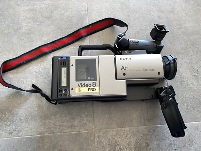 Caméscope Sony Vidéo 8 Pro AF CCD-V100E, Format Video8, état Très Bon, Occasion
