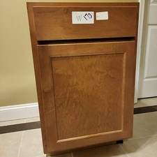 Kitchen Cabinet 31" x 24" x 34.5" High