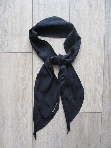 Women Jaeger Scarf Black One size #NFY7